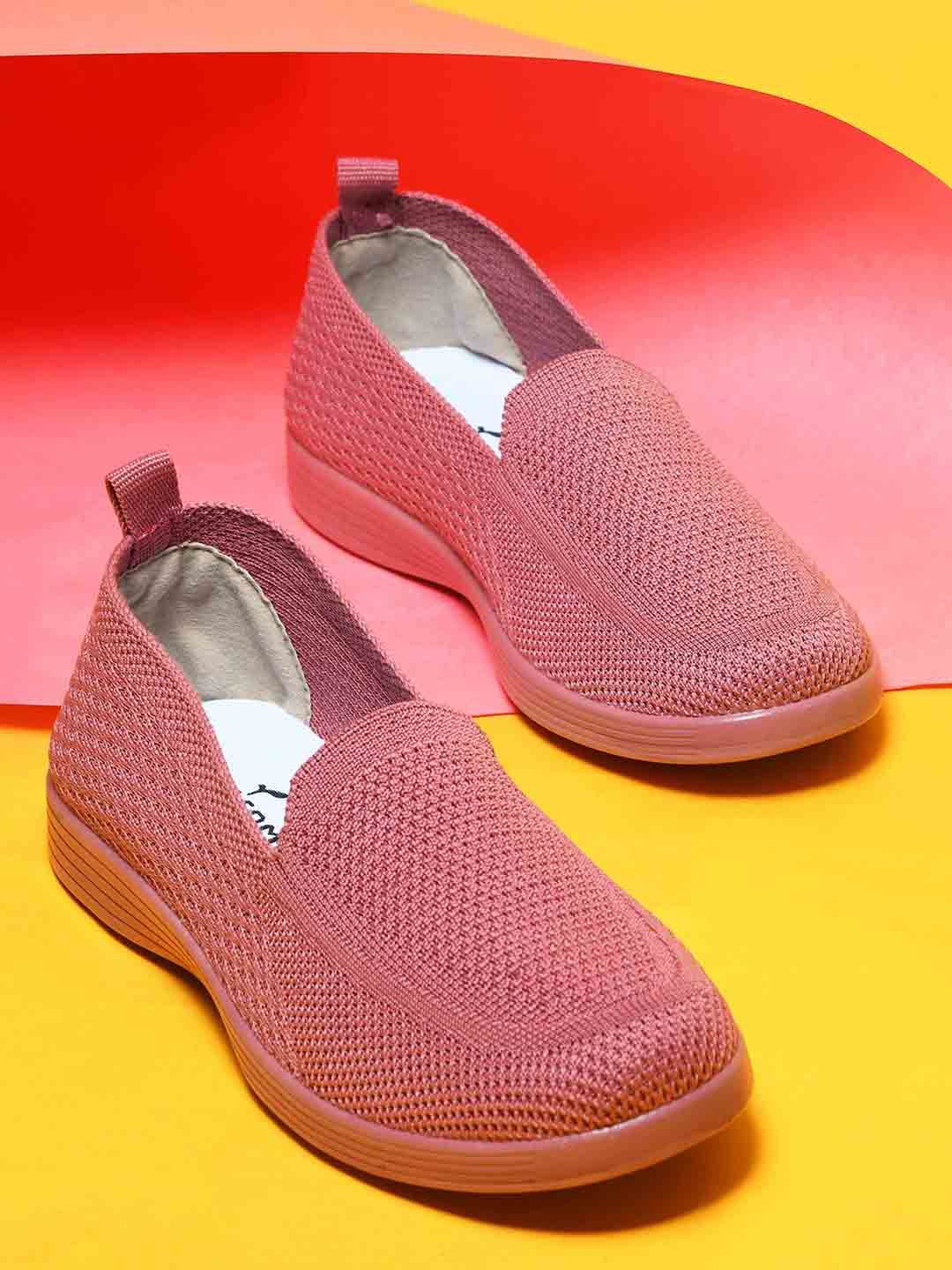 

WELCOME Women Slip-On Sneakers, Pink