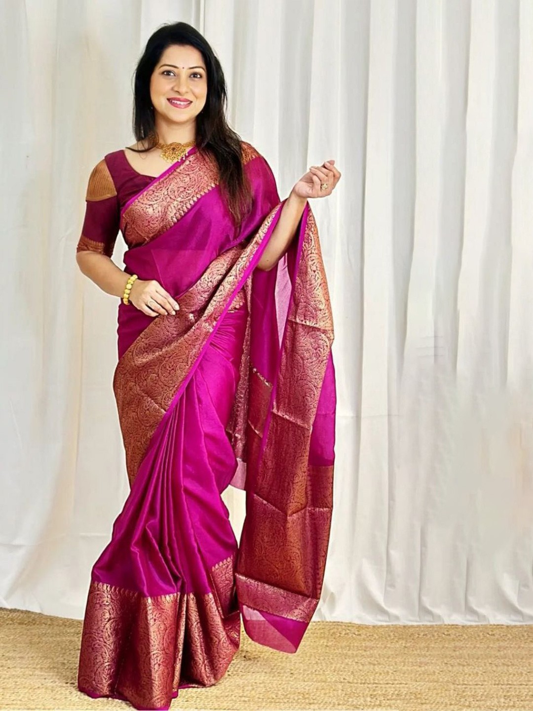

Wuxi Woven Design Zari Pure Silk Banarasi Saree, Pink