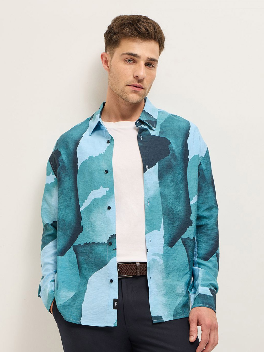 

THE BEAR HOUSE Men Opaque Printed Casual Shirt, Blue