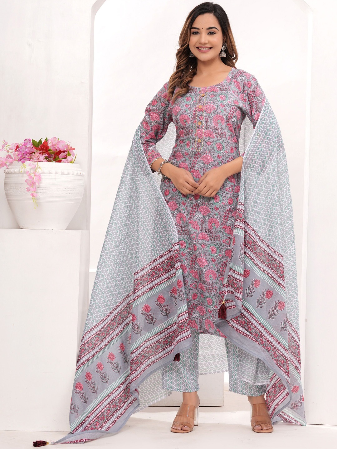 

VASUPRADA Women Printed Regular Kurta with Trousers & With Dupatta, Pink