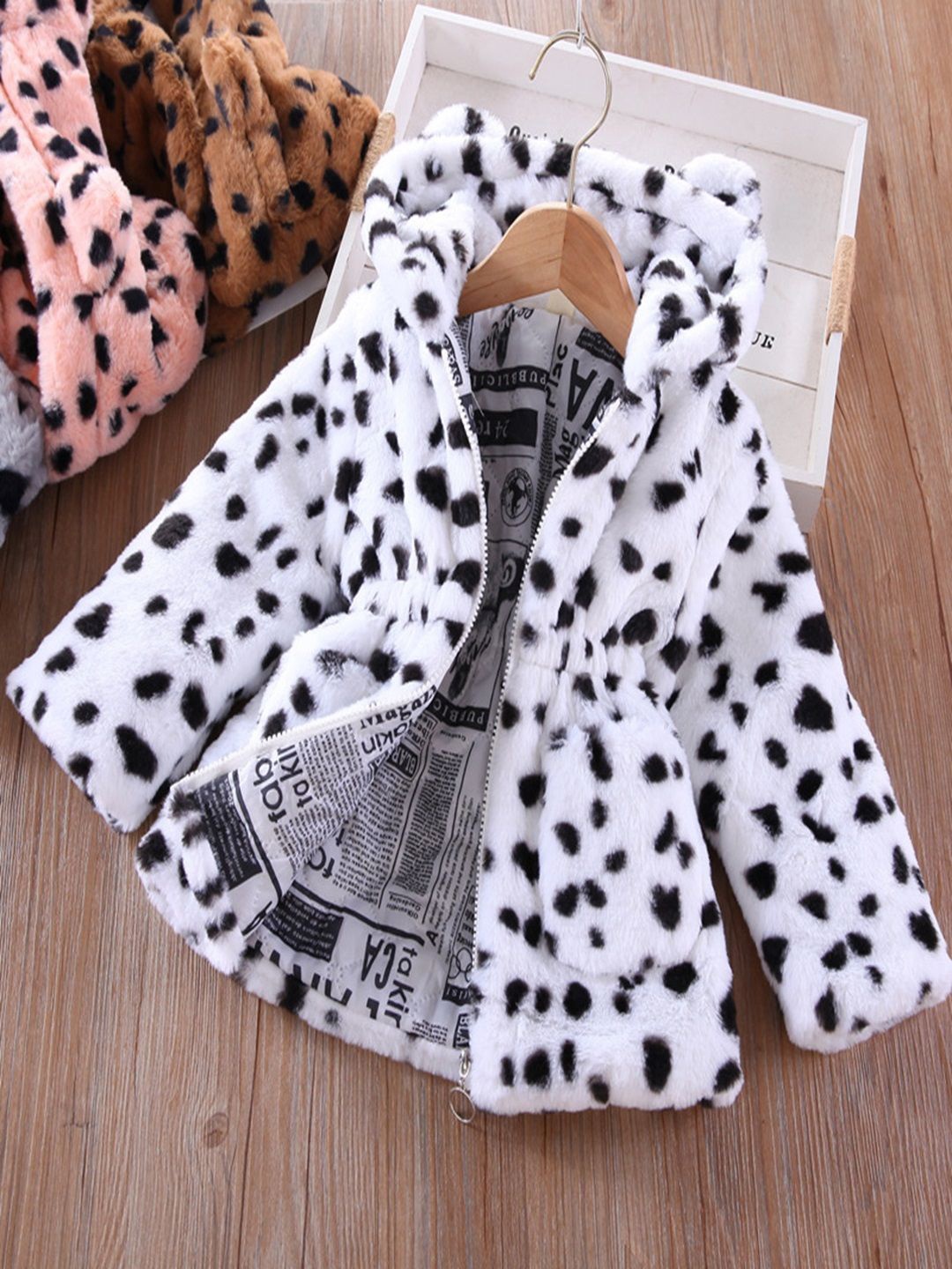 

Xsole Kids Printed Single-Breasted Overcoat, White