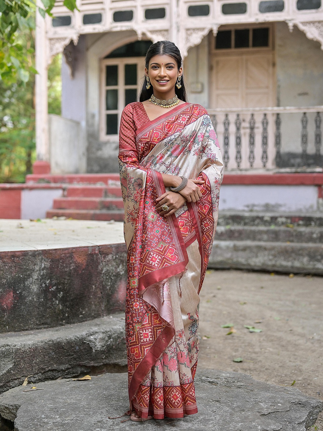 

Jinal & Jinal Floral Silk Cotton Patola Saree, Brown