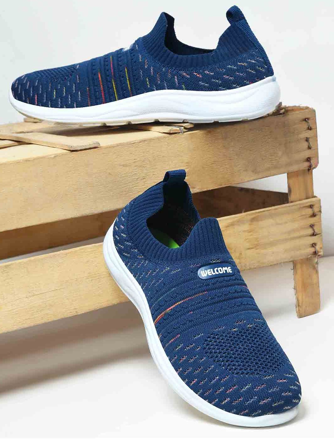

WELCOME Women Slip-On Sneakers, Blue