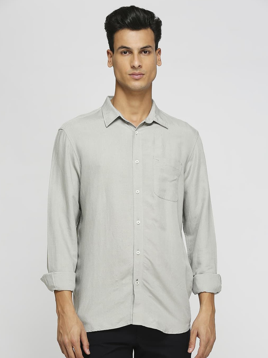 

Basics Men Slim Fit Opaque Casual Shirt, Grey