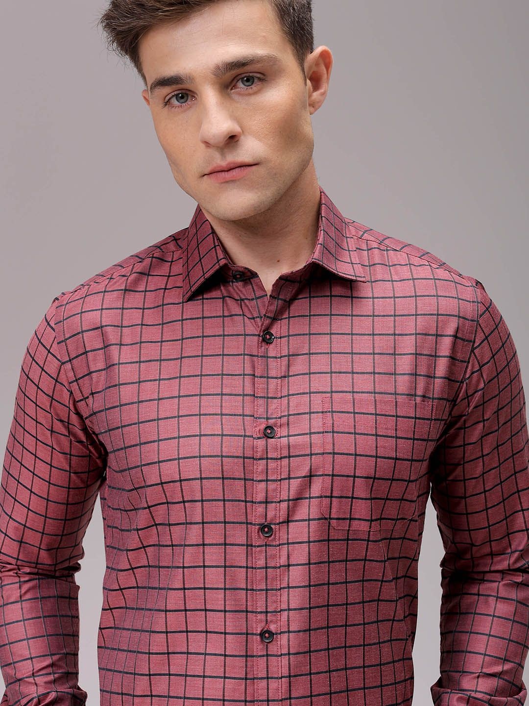 

The Indian Garage Co. X Luxe Men Slim Fit Opaque Checked Formal Shirt, Maroon