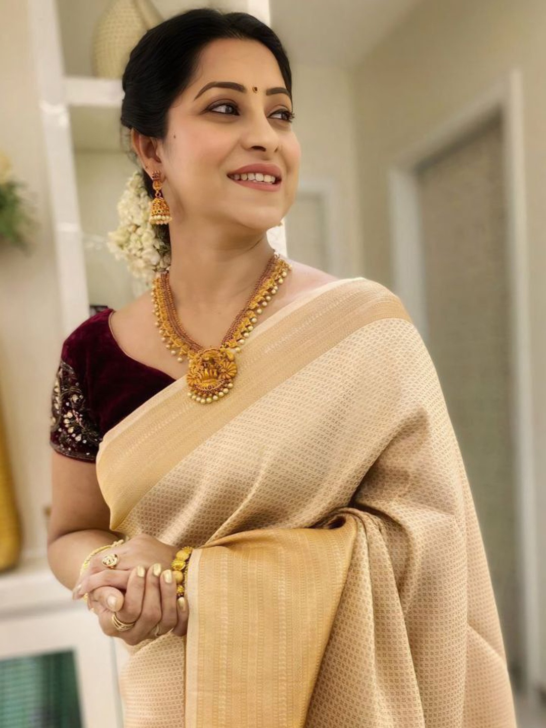 

Wuxi Woven Design Pure Silk Banarasi Saree, Cream