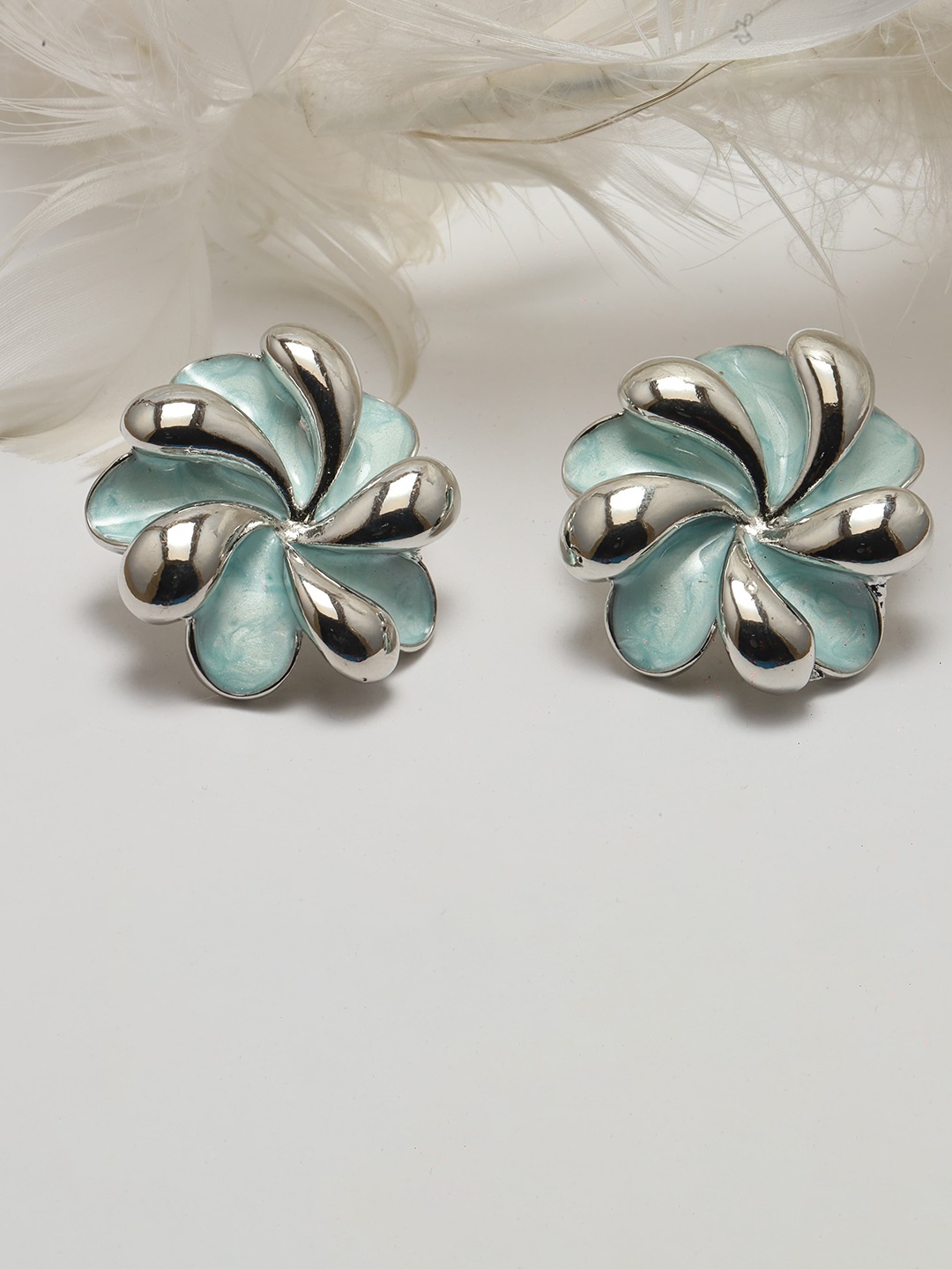 

Maansh Silver-Plated Resin Floral Shaped Studs