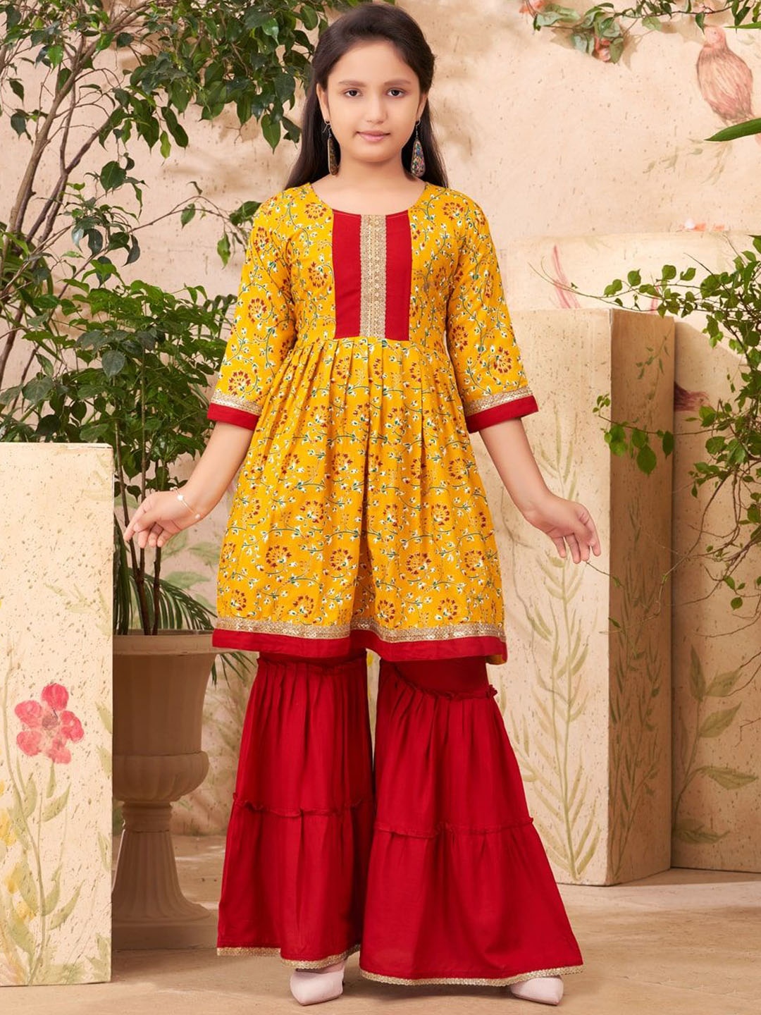 

BAESD Girls Floral Printed Angrakha Sequinned Kurta with Sharara, Yellow