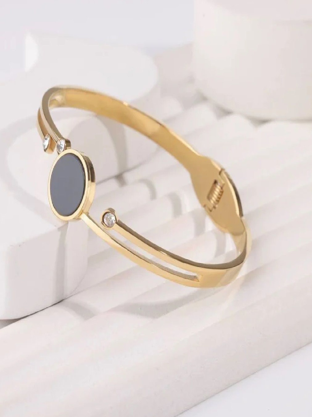 

RUHI COLLECTION Unisex Gold-Plated Cuff Bracelet