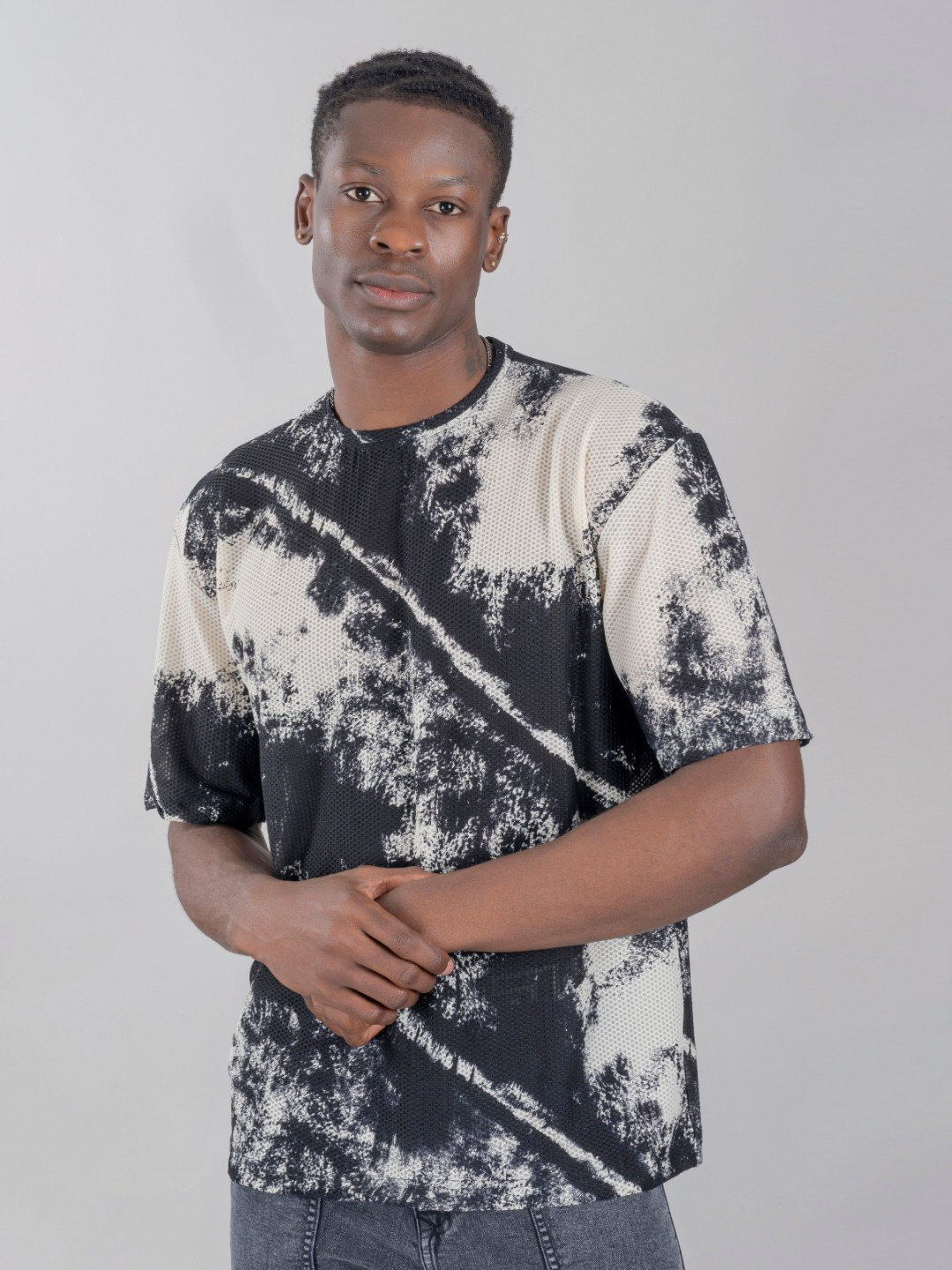 

PEPLOS Men Printed Pockets T-shirt, Black