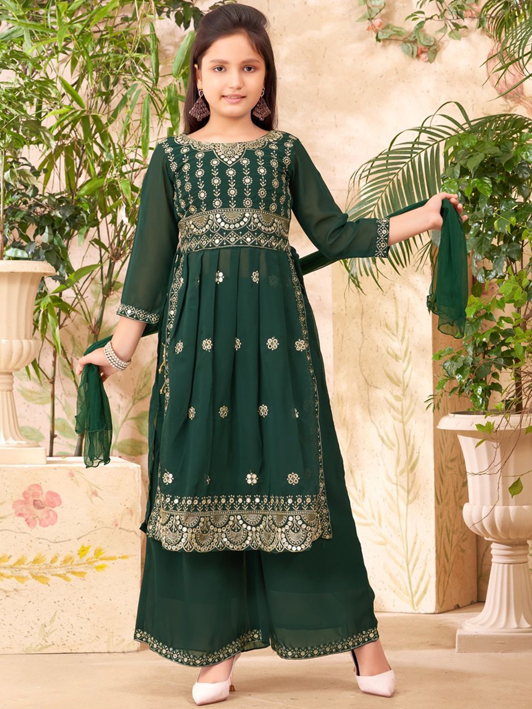 

BAESD Girls Embroidered Regular Sequinned Kurta with Sharara & With Dupatta, Green