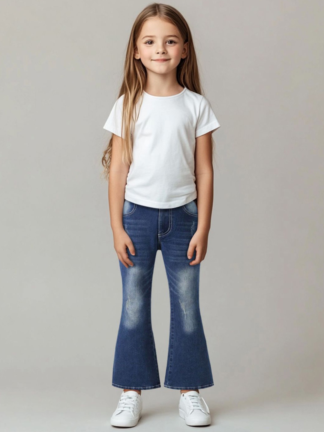

INCLUD Girls Flared Light Fade Jeans, Navy blue