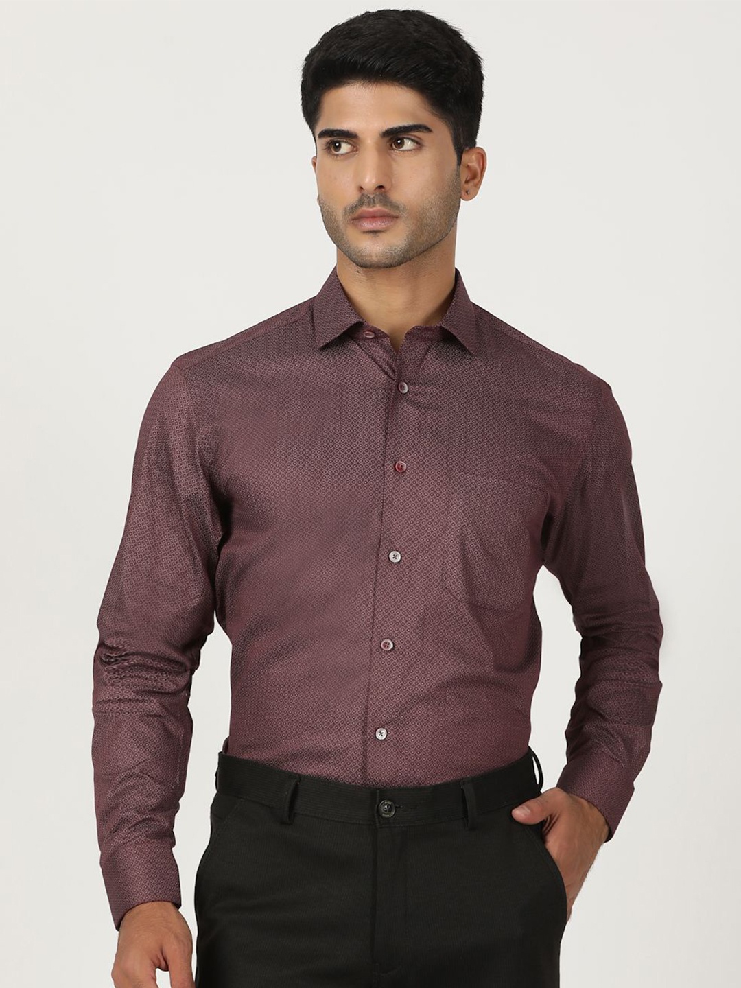 

Greenfibre Men Slim Fit Opaque Printed Formal Shirt, Maroon