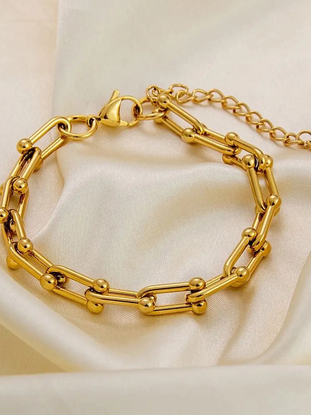 

DIVASTRI Stainless Steel Gold-Plated Link Bracelet