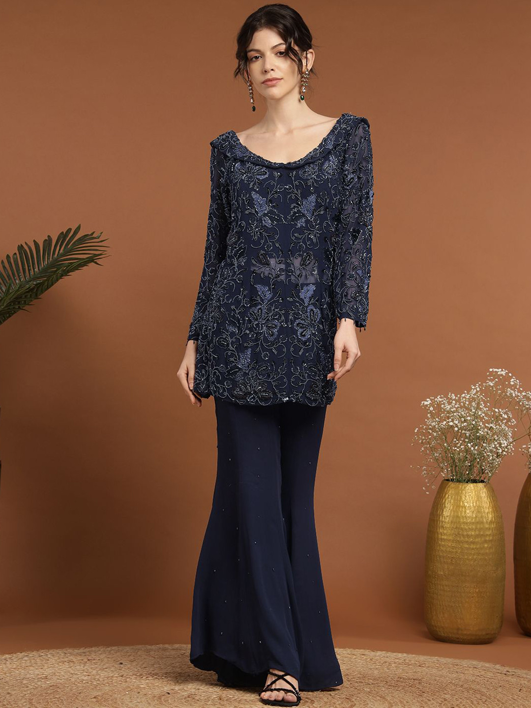 

RIRASA Women Embroidered Regular Top with Trousers, Navy blue