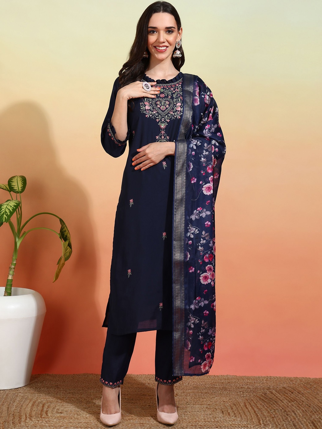 

DIVASTRI Women Ethnic Motifs Embroidered Regular Kurta with Trousers & With Dupatta, Navy blue