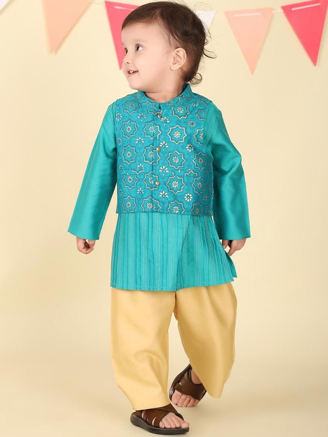 

Fabindia Boys Layered Kurta with Trousers, Teal