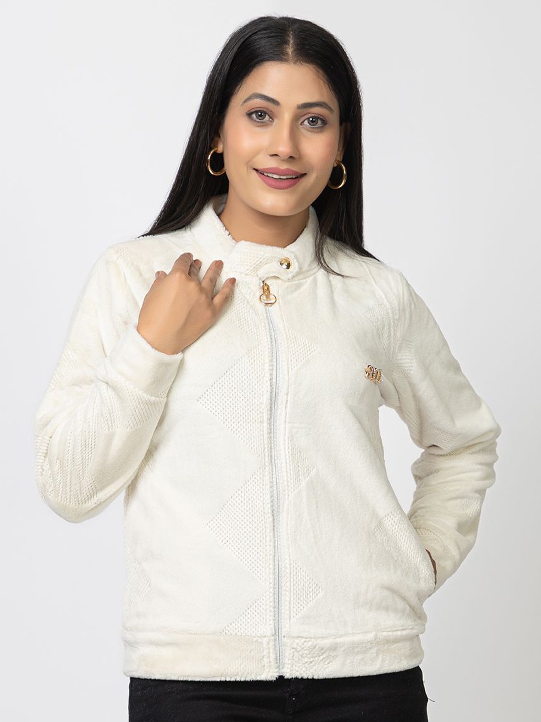 

Navsha Women Sweatshirt, Off white