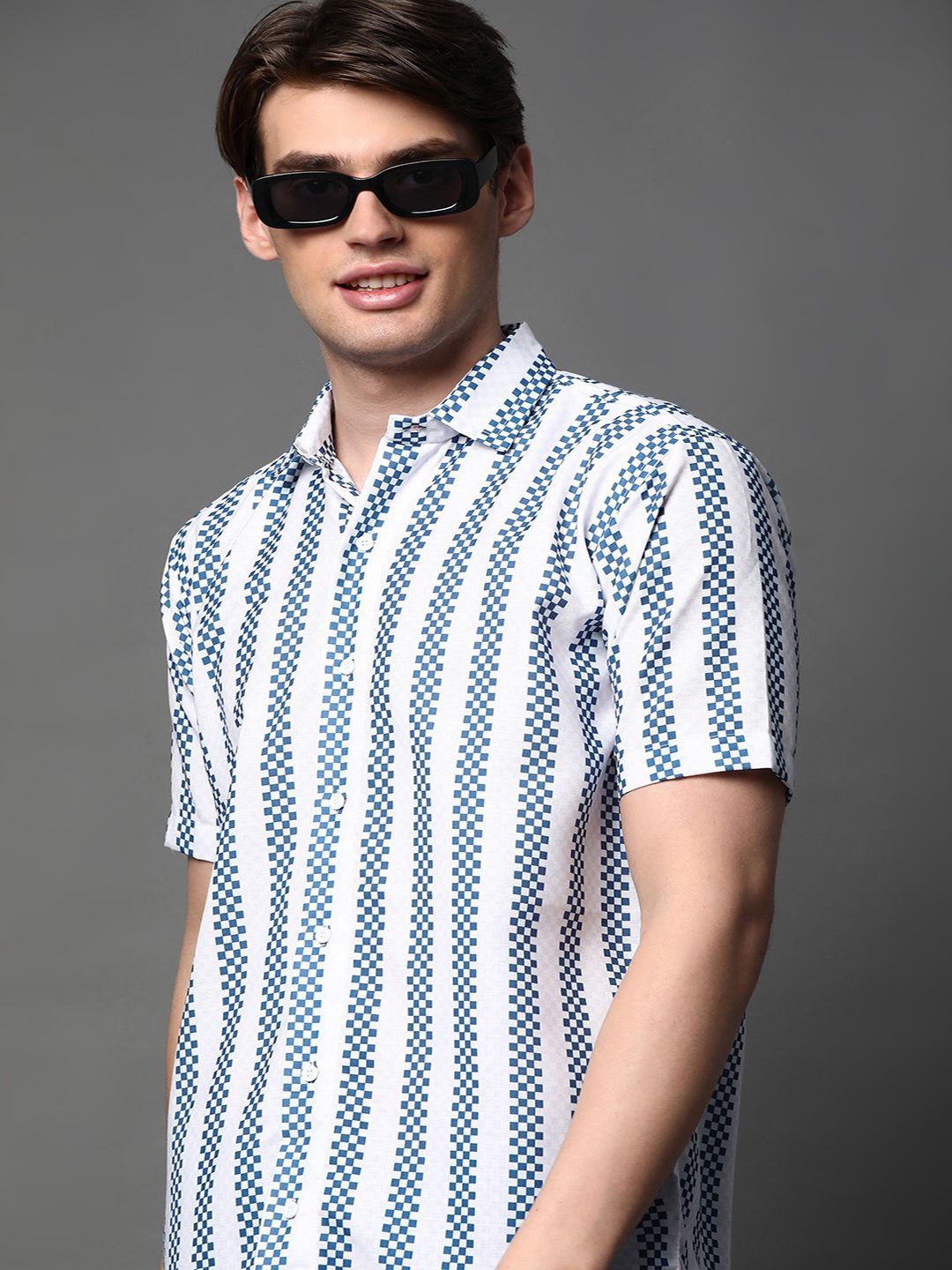 

BOWLIFESTYLE Men Classic Opaque Checked Casual Shirt, White