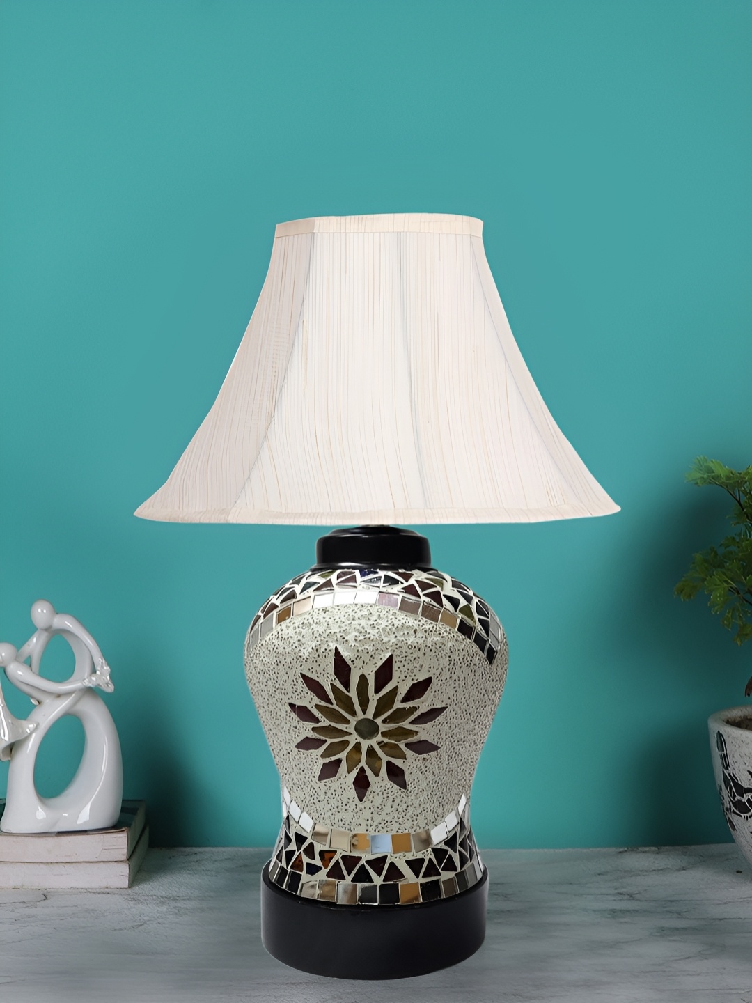 

Devansh Off White Glass Traditional Abstract Shaped Table Lamp