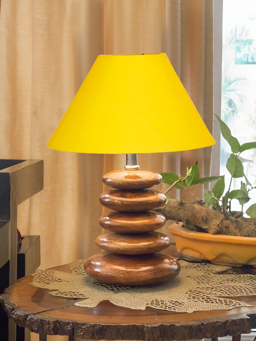 

Devansh Yellow Wood Frusturical Shaped Table Lamp