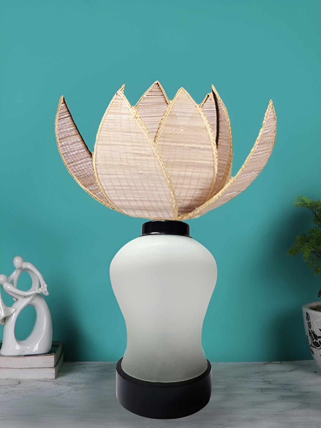 

Devansh Beige Glass Traditional Abstract Shaped Table Lamp