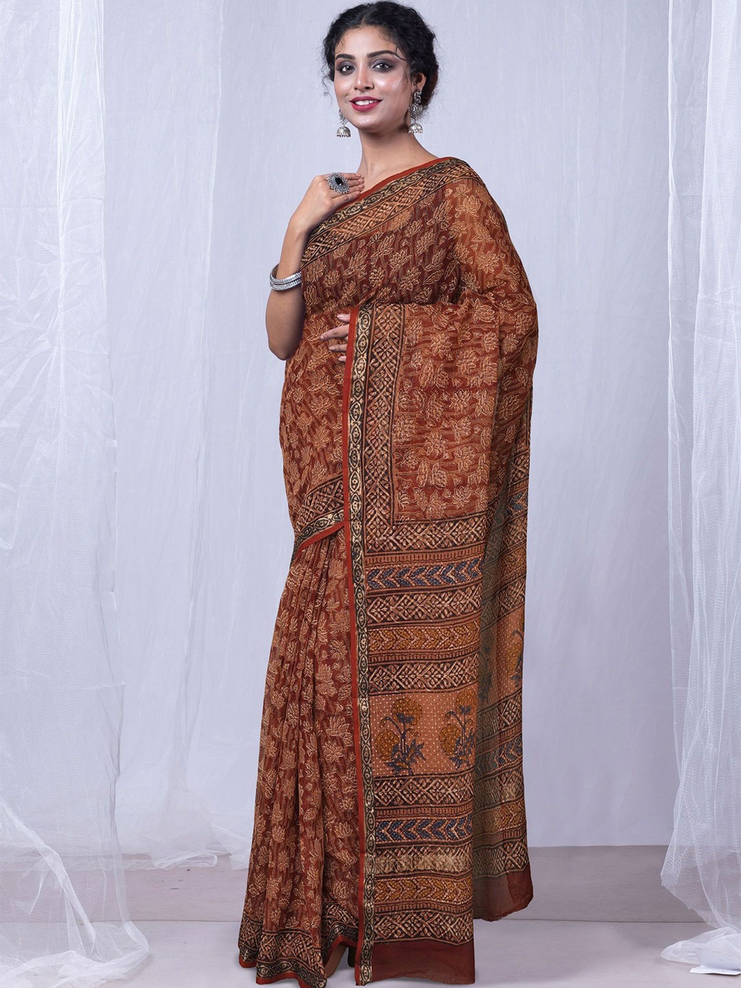 

Unnati Silks Ethnic Motifs Printed Pure Cotton Handloom Kota Saree, Brown