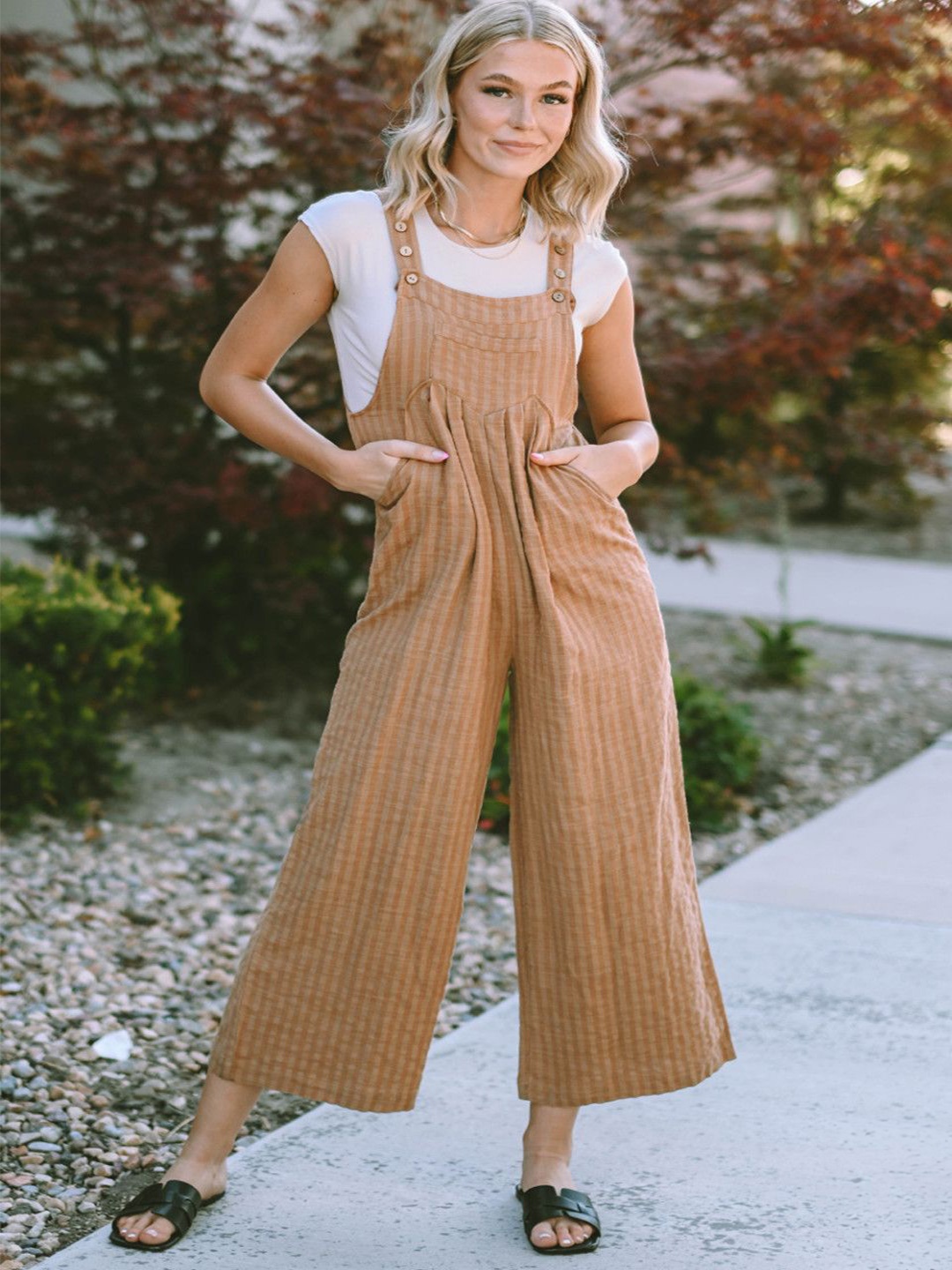 

StyleCast Women Sleeveless Basic Jumpsuit, Brown