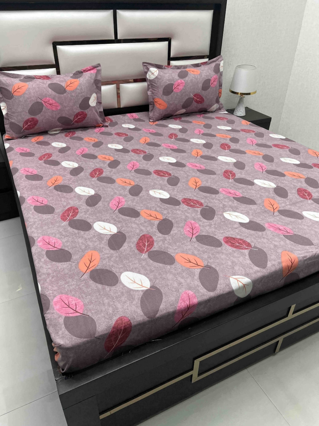 

Pure Decor Passion Purple Floral 350 TC Queen Bedsheet Set 2.25 m x 2.57 m