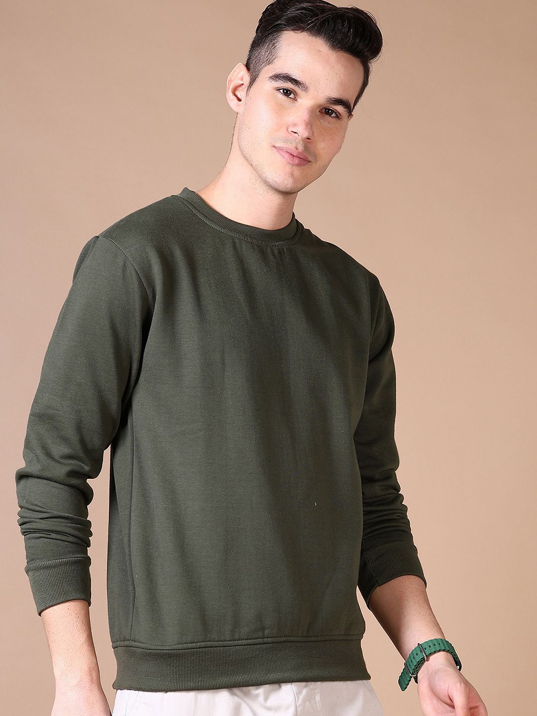 

V-Mart Men Round Neck Sweatshirt, Olive