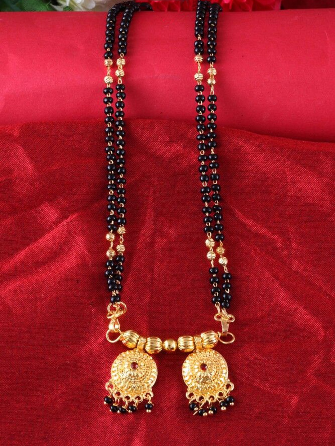 

DIVASTRI Gold-Plated Artificial Beads Mangalsutra