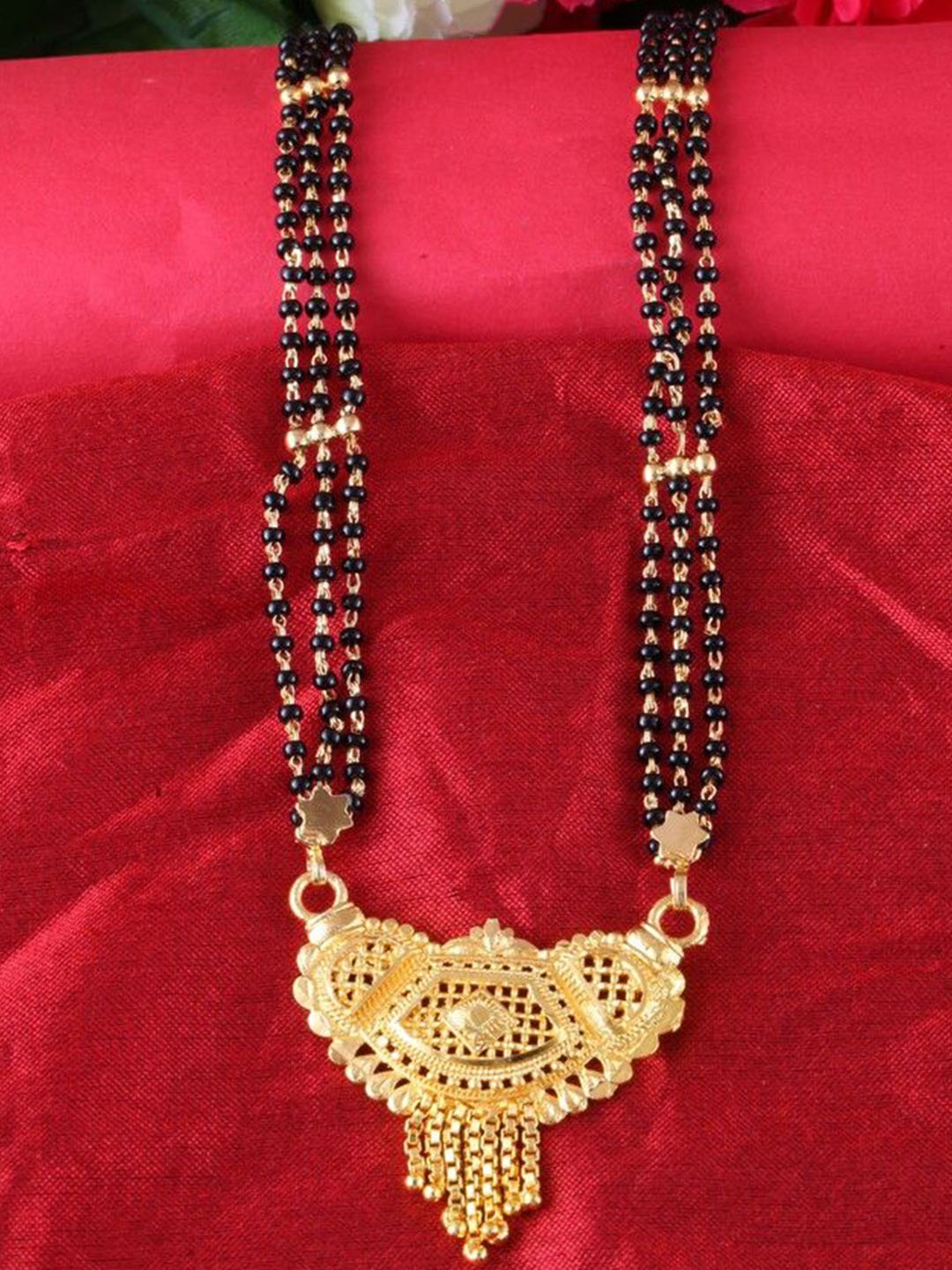 

DIVASTRI One Gram Gold-Plated Beaded Mangalsutra