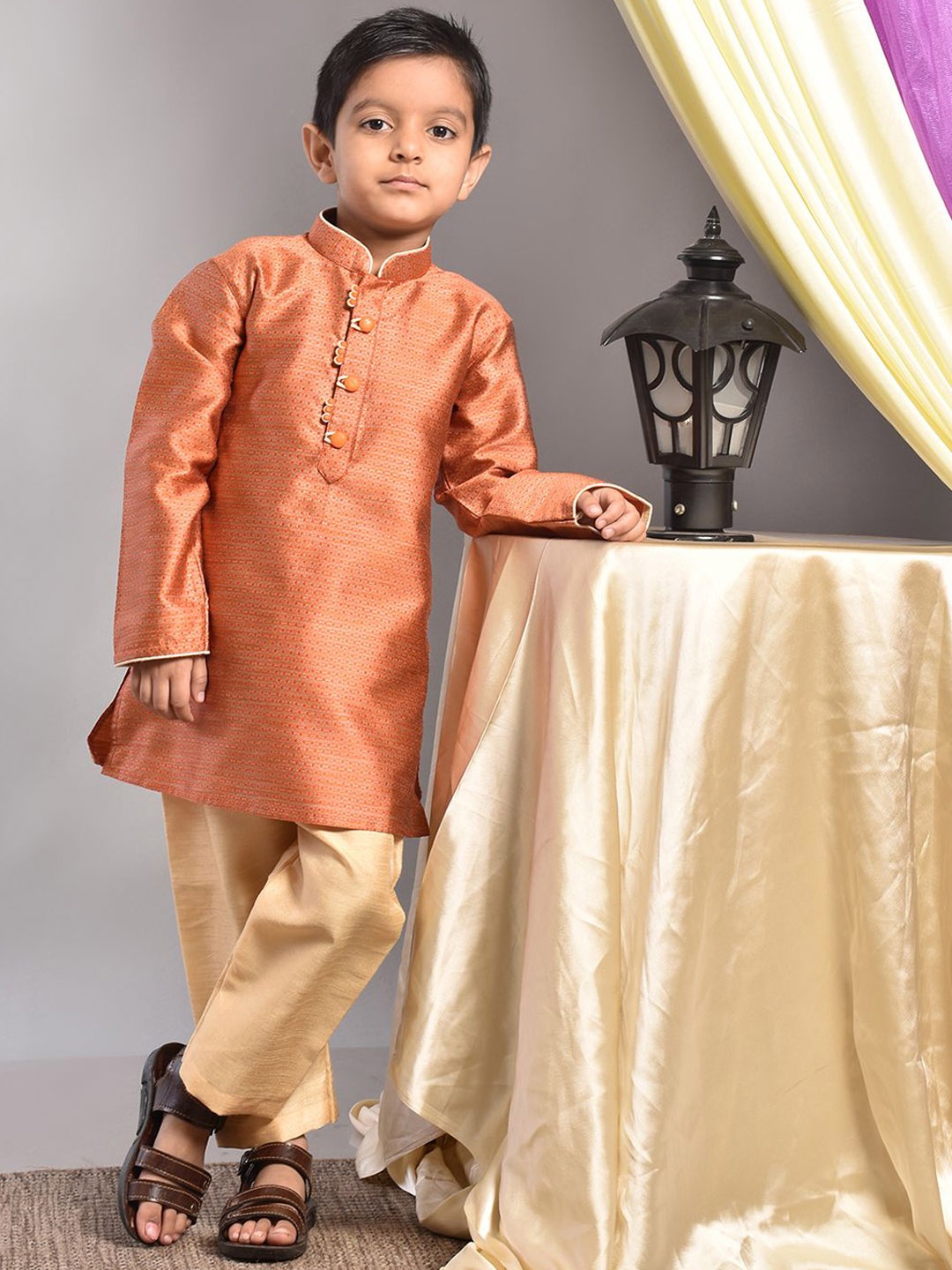 

Pehanaava Boys Embroidered Regular Kurta with Pyjamas, Orange