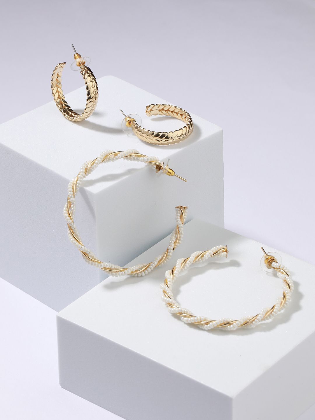 

DressBerry Circular Hoop Earrings, Gold