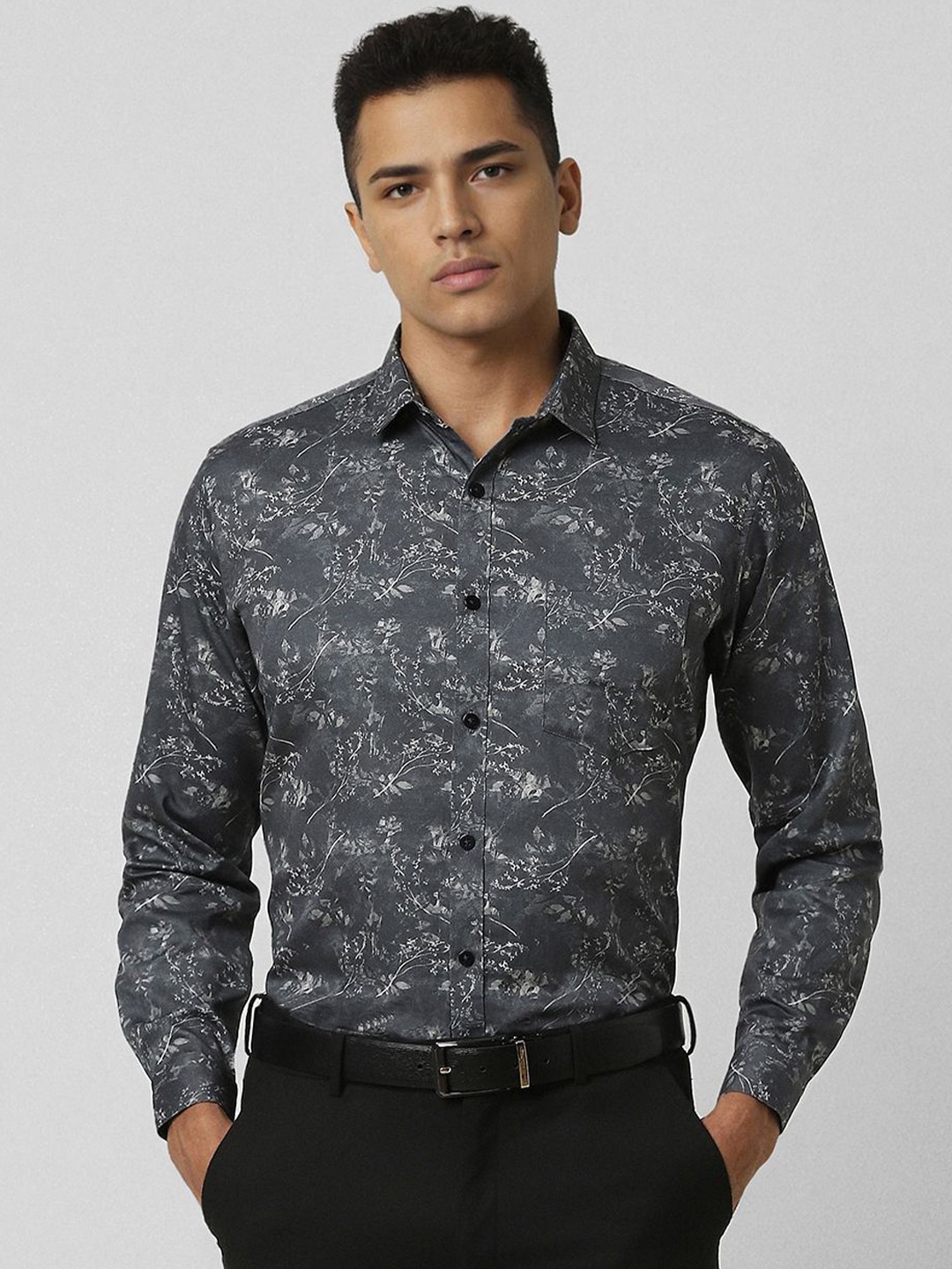 

V Dot Men Slim Fit Floral Opaque Printed Formal Shirt, Grey