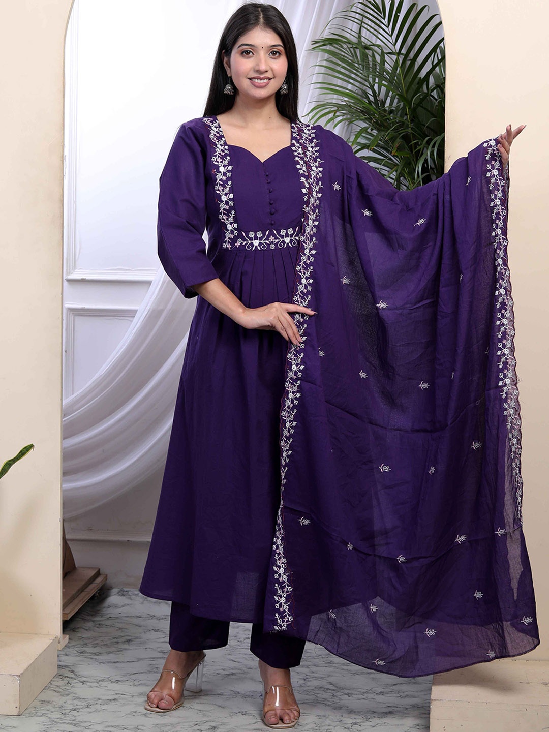 

MIRAVAN Women Floral Embroidered Empire Thread Work Pure Cotton Kurta with Palazzos & With Dupatta, Purple
