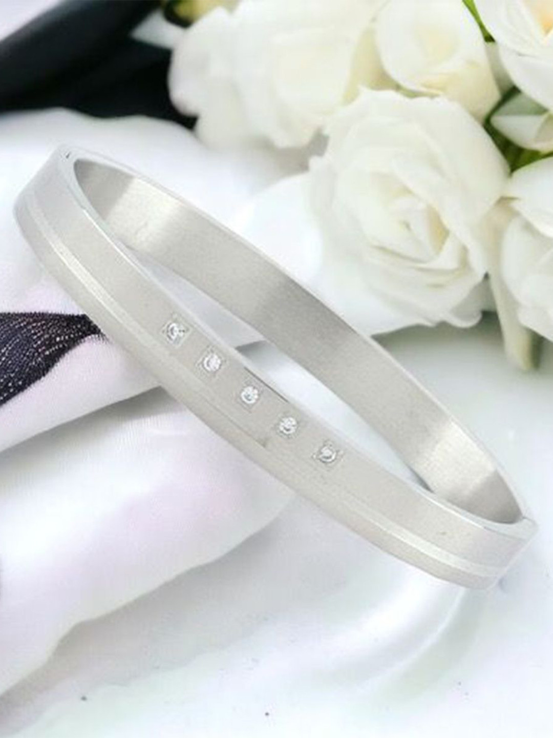 

ZIVOM Men Cubic Zirconia Silver-Plated Kada Bracelet