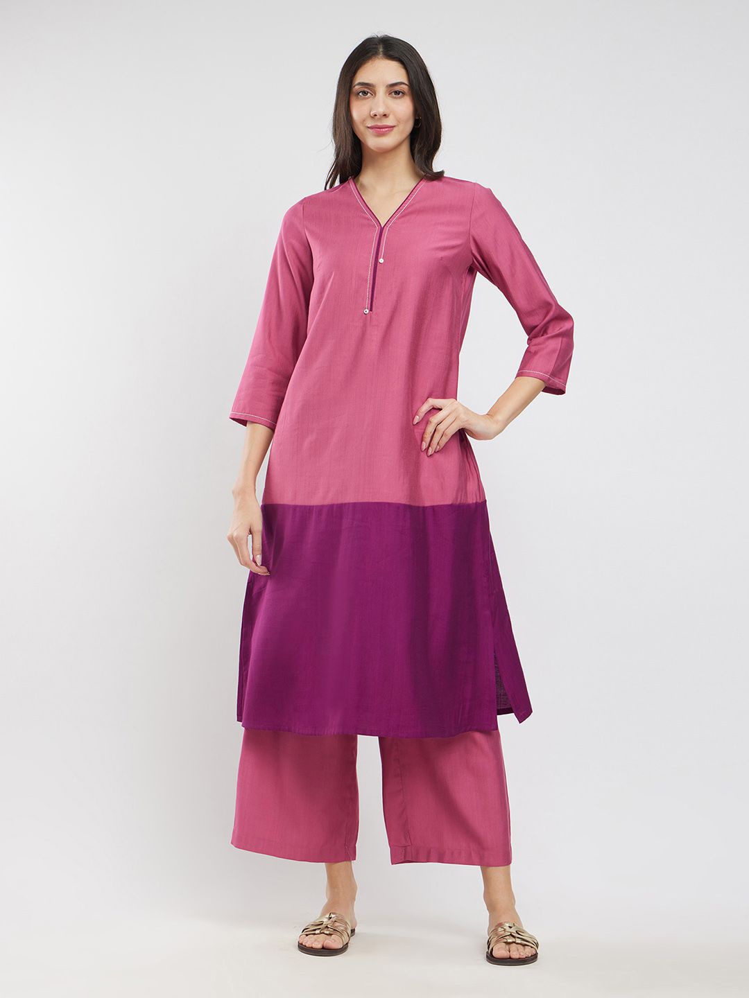 

Pink Fort Women Colourblocked Regular Kurta with Trousers