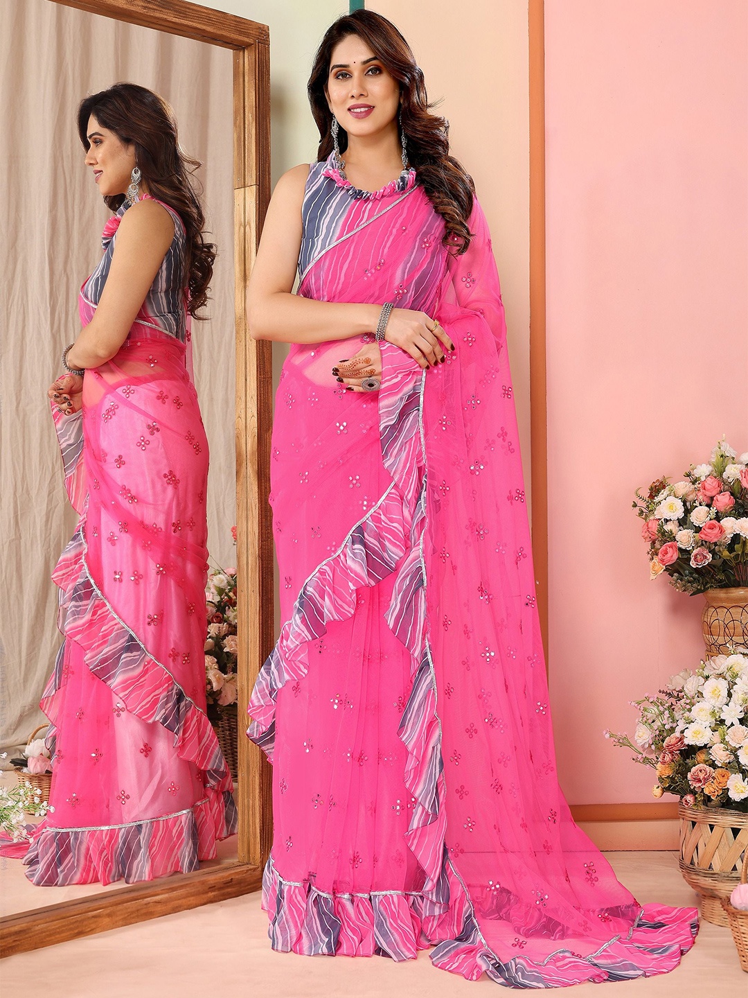 

CATCHY FOREVER Embellished Mirror Work Net Saree, Pink