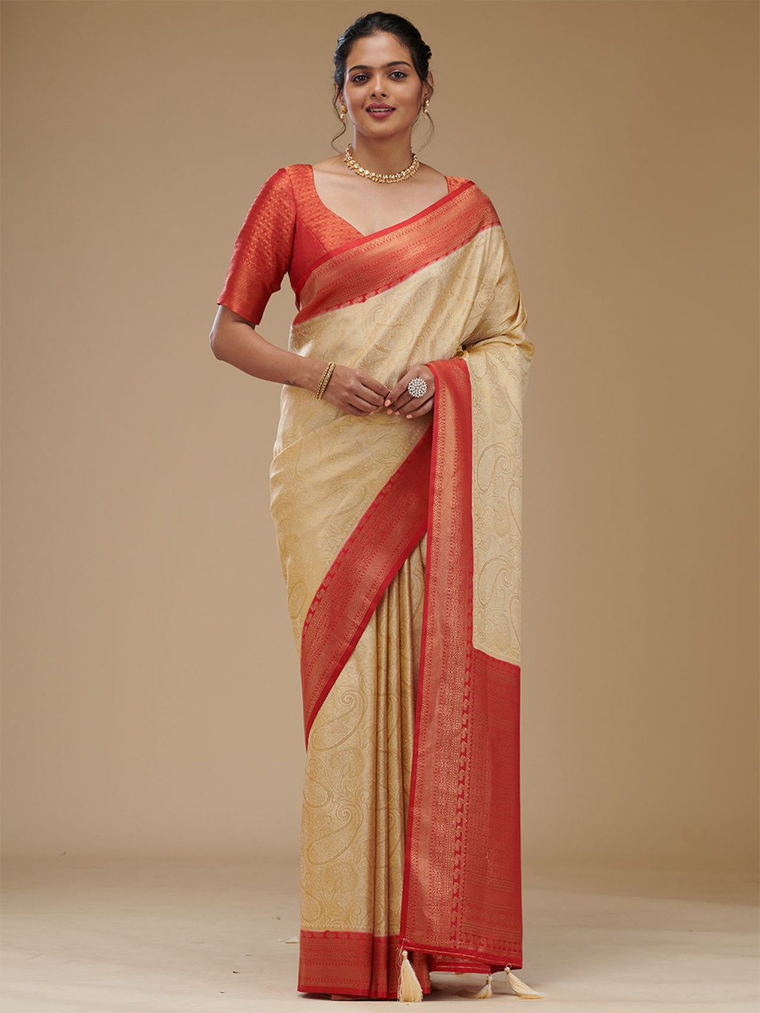 

Koskii Woven Design Zari Art Silk Saree, Beige