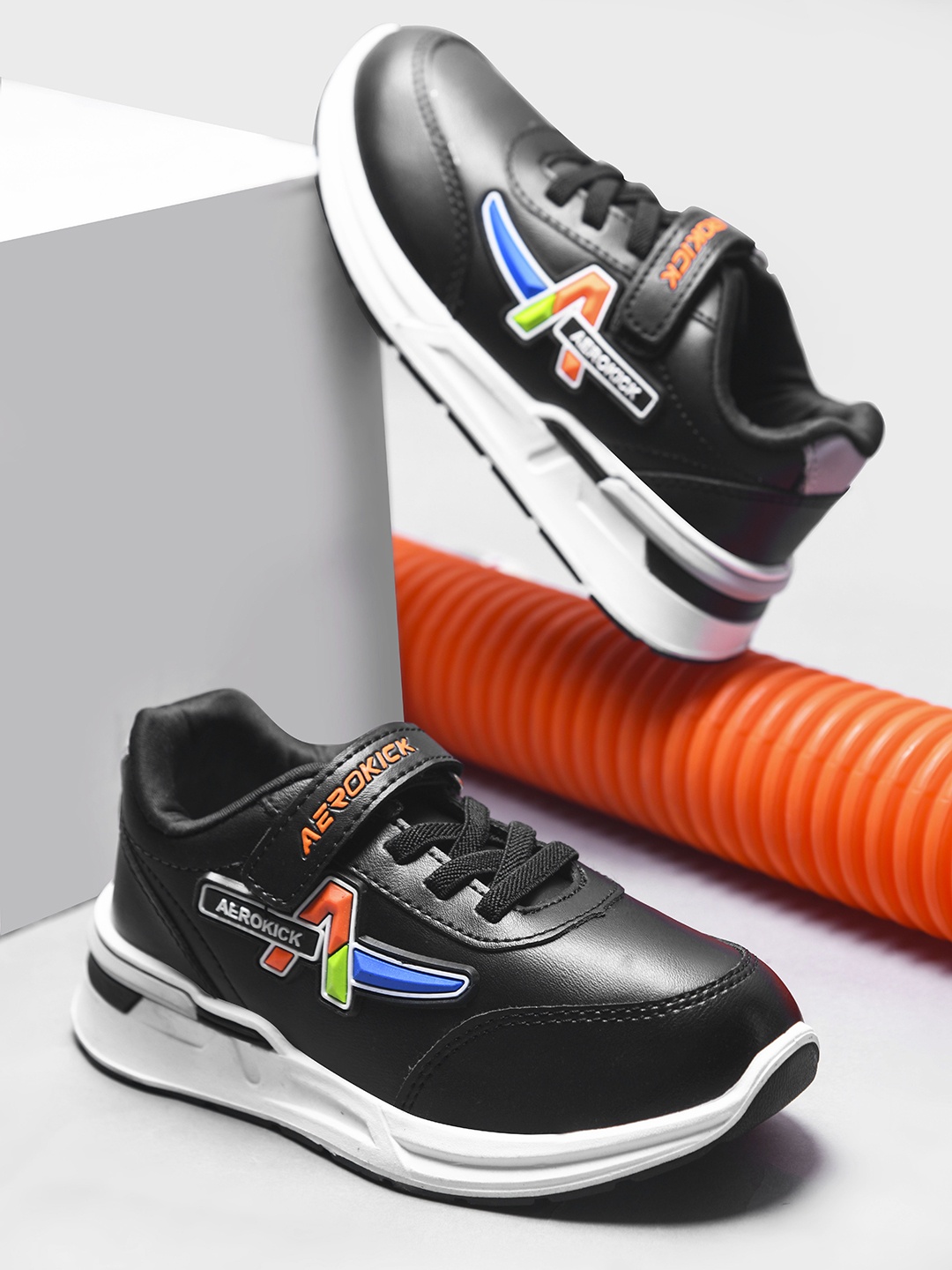 

Lil Lollipop Unisex Kids Printed Sneakers, Black