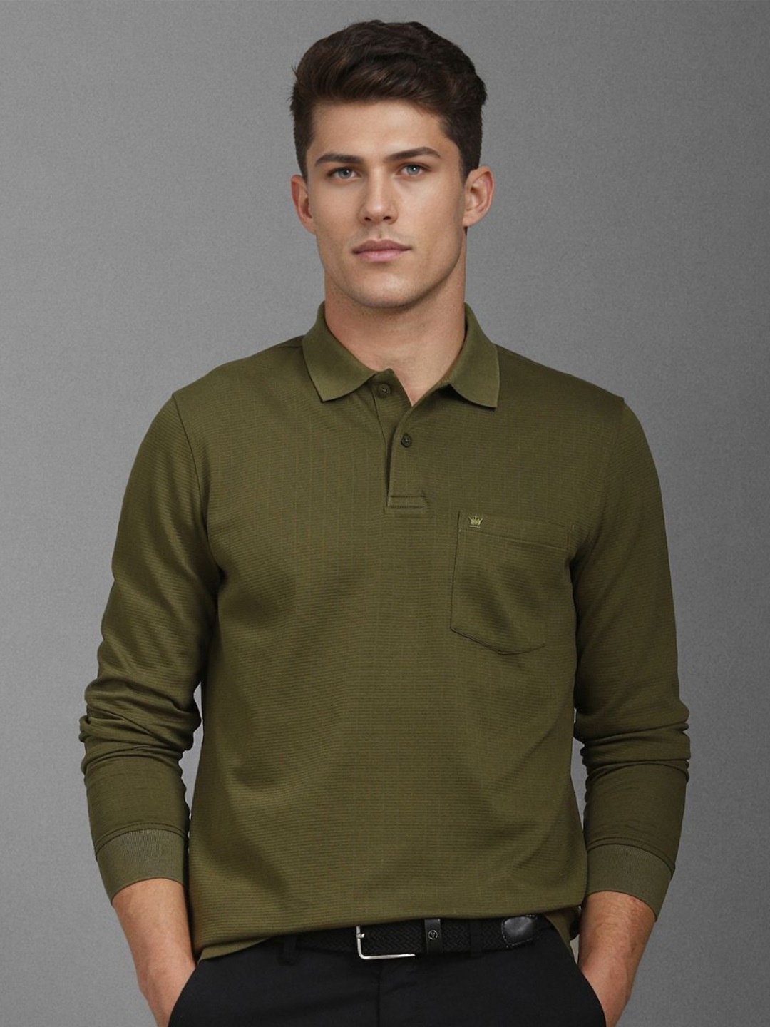 

Louis Philippe Men Polo Collar Pockets T-shirt, Olive