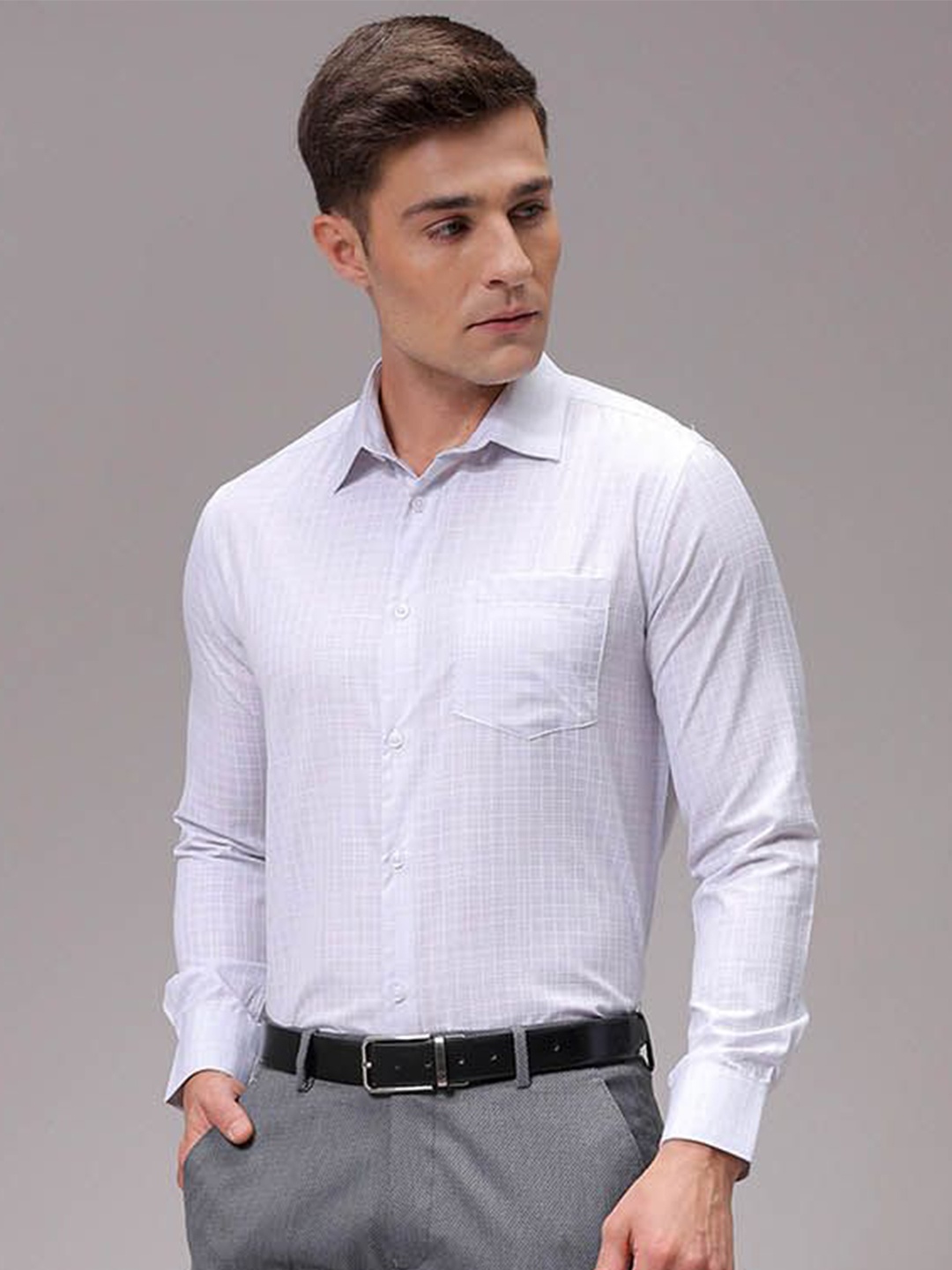 

The Indian Garage Co. X Luxe Men Slim Fit Opaque Checked Formal Shirt, White