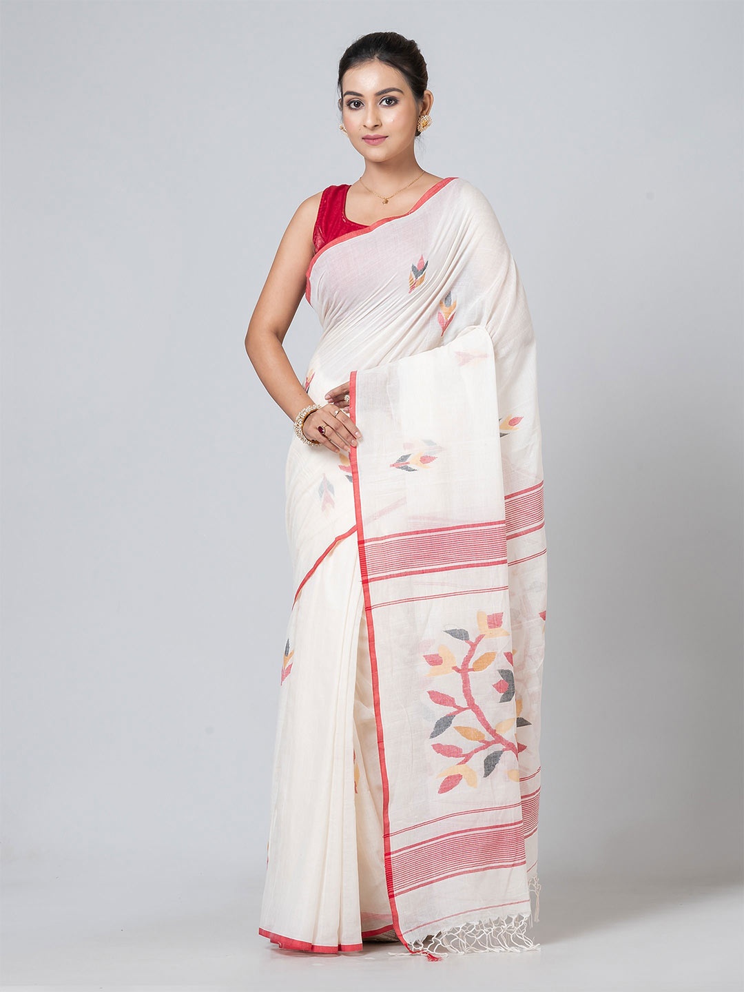 

PUKU Women Woven Design Pure Cotton Saree, White