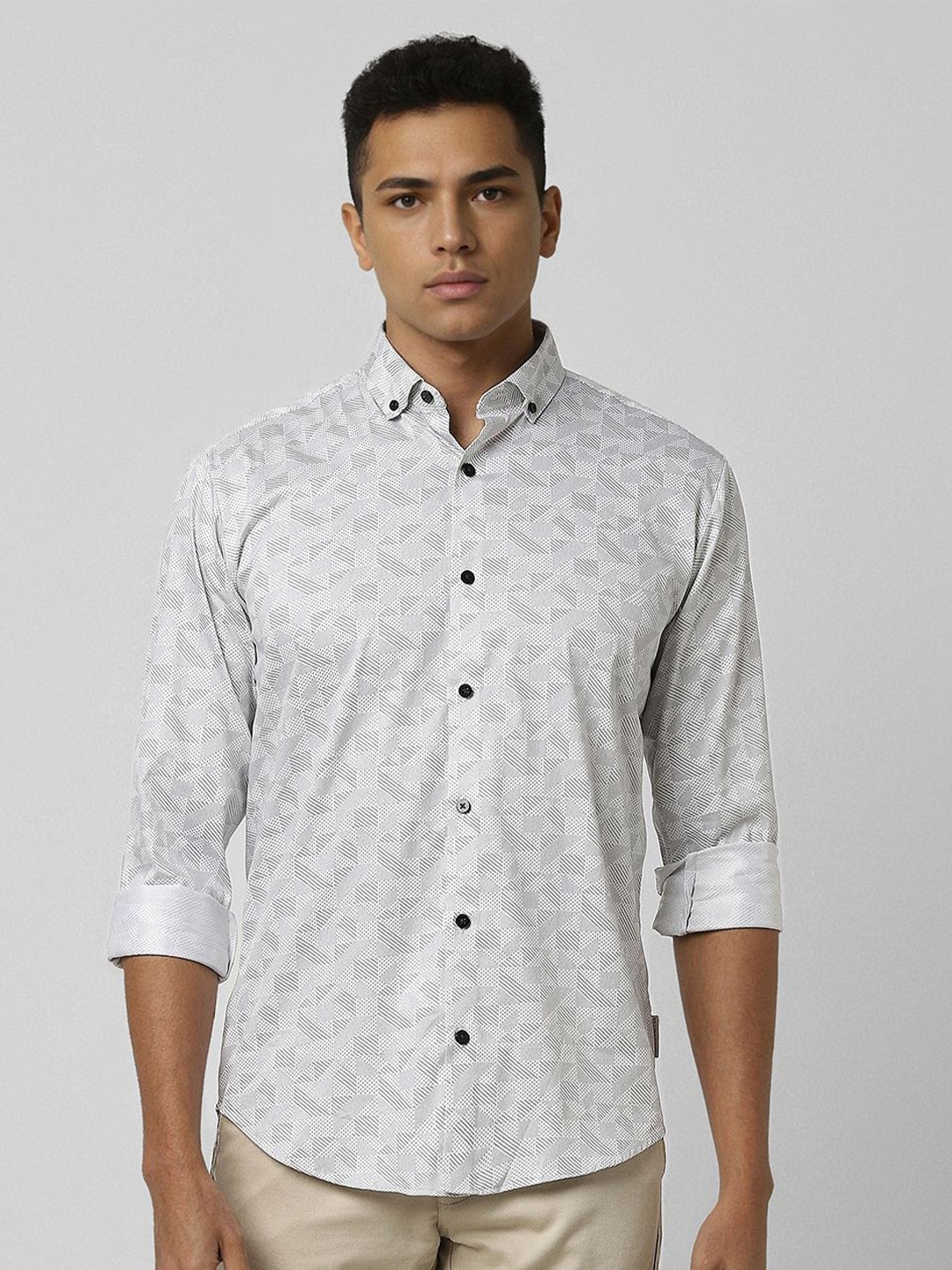 

V Dot Men Slim Fit Opaque Printed Casual Shirt, White