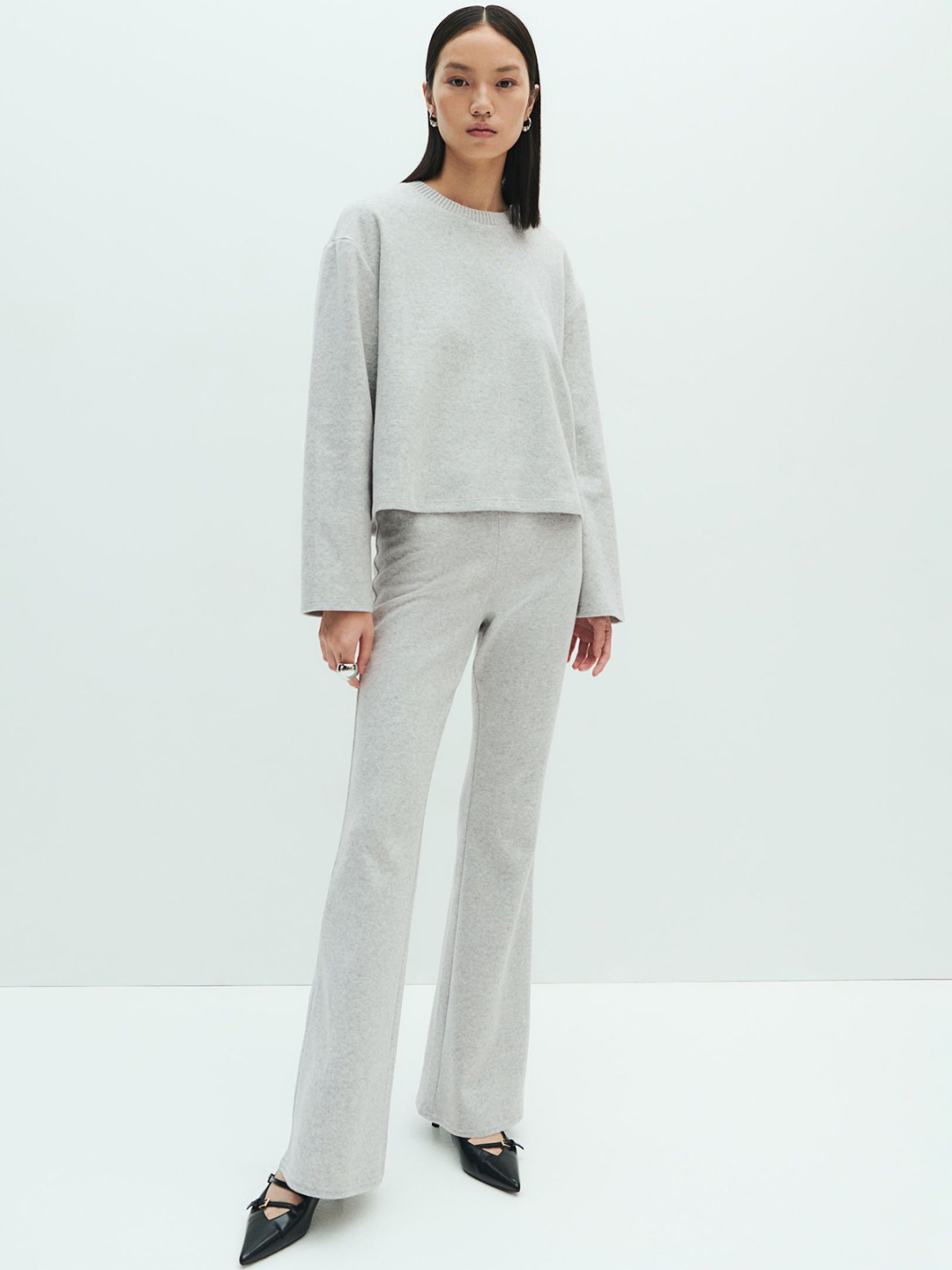 

H&M Women Flared Fine-Knit Leggings, Grey