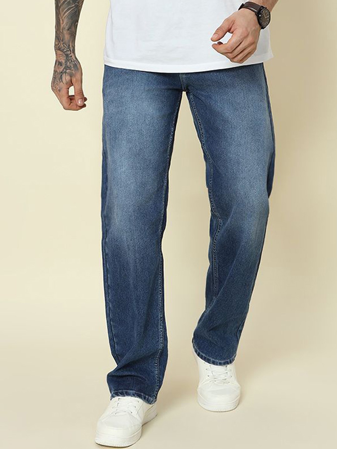

DENIMLOOK Men Relaxed Fit Mid-Rise Light Fade Stretchable Jeans, Blue
