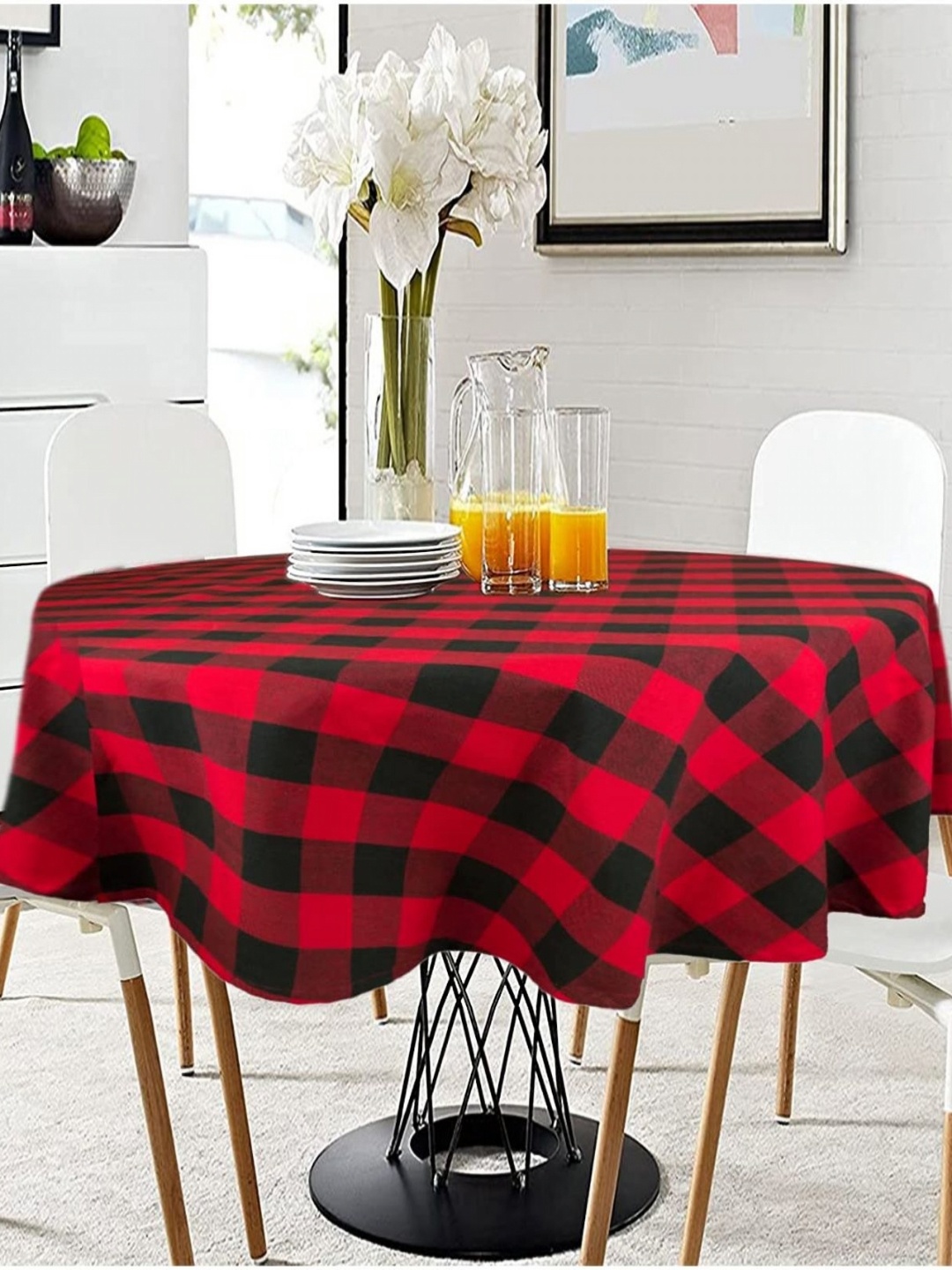 

Lushomes Red & Black Checked Printed Round 4-Seater Table Cover