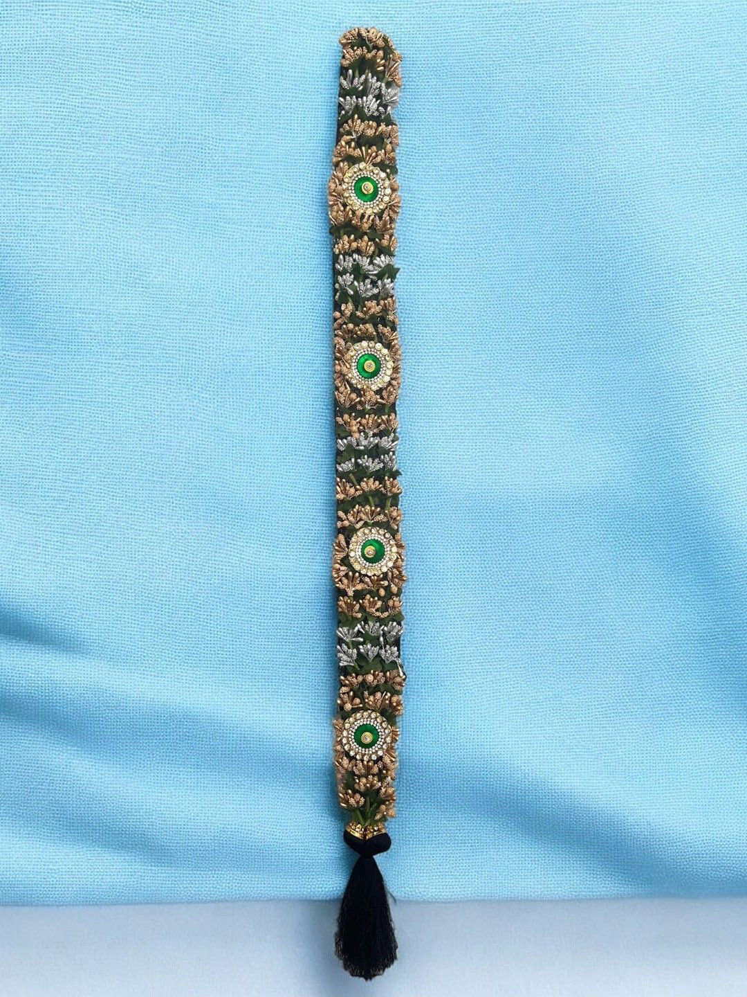 

Krelin Women Bharatanatyam Savaram & Kunjalam Kemp Ready Jada Set, Green