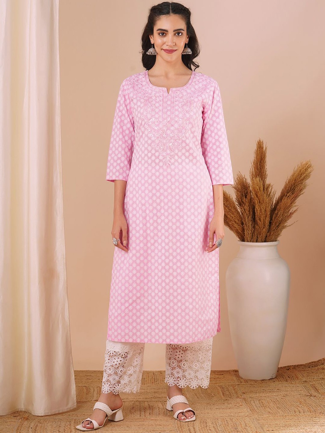 

FASHOR Women Ethnic Motifs Printed Sequinned Kurta, Pink
